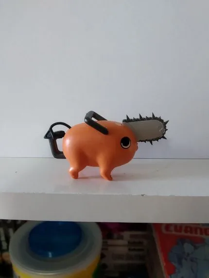 Figure Pochita. Chainsaw Man.